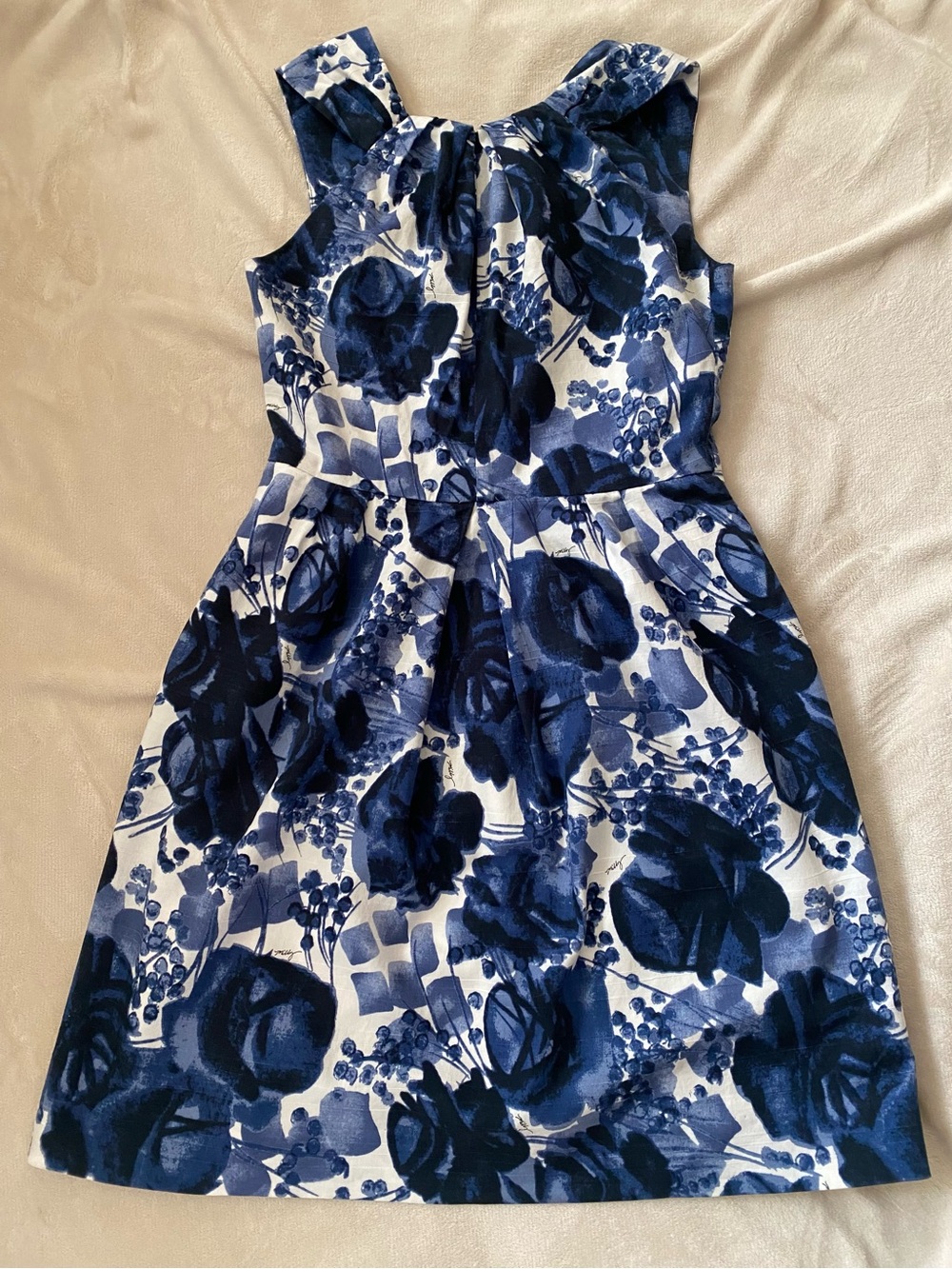 Milly Blue and White Floral Midi Dress - Picture 3 of 12